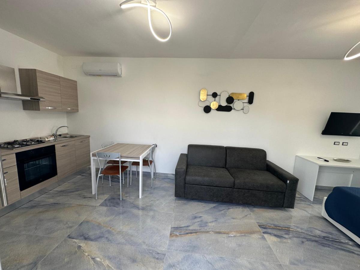 Infinity Residence Con Parcheggio Porto Cesareo Eksteriør bilde