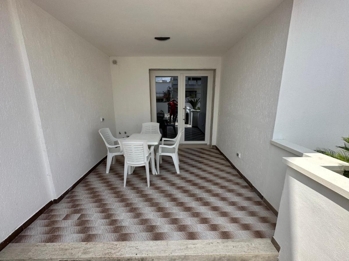 Infinity Residence Con Parcheggio Porto Cesareo Eksteriør bilde