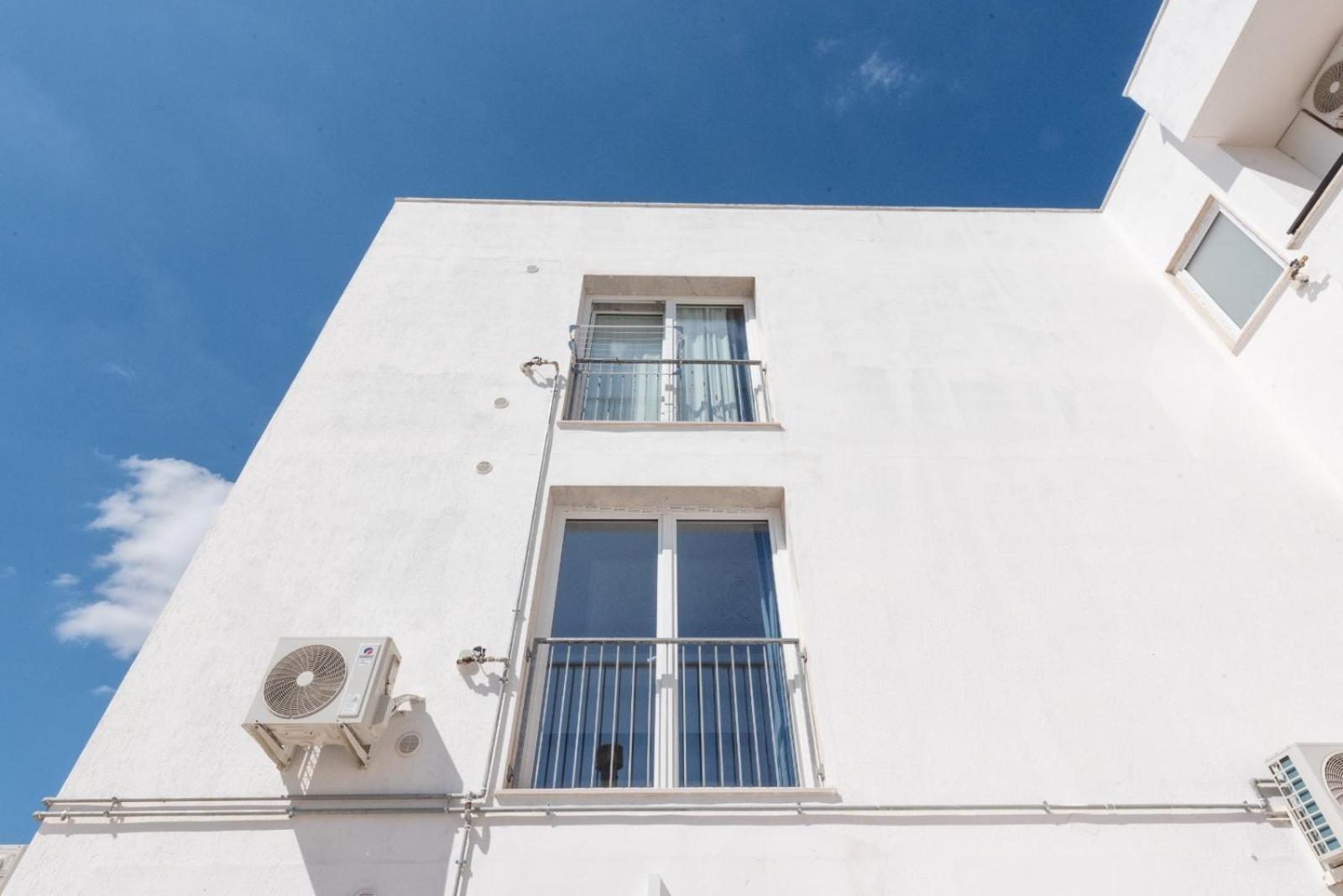 Infinity Residence Con Parcheggio Porto Cesareo Eksteriør bilde